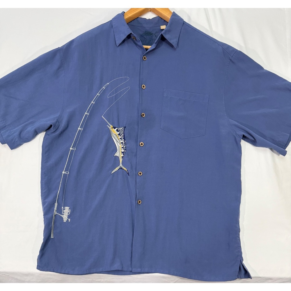 Spicy Tuna Mens XL Blue Embroidered Marlin Fishing Short Sleeve Shirt